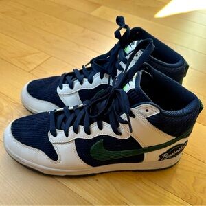 Nike Dunk High Sports Specialties / pre-owned - Size 10